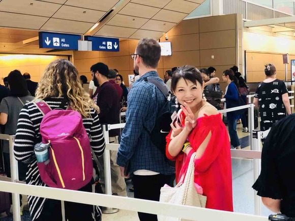 CA44D3C8-1A0A-4860-88B0-751F1B428EAD