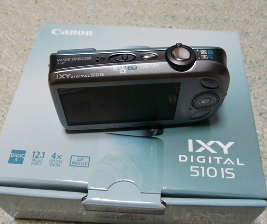 なおさんの「徒然日記」 : 「Canon デジタルカメラ IXY DIGITAL 510 IS ブルー IXYD510IS(BL)」届く!