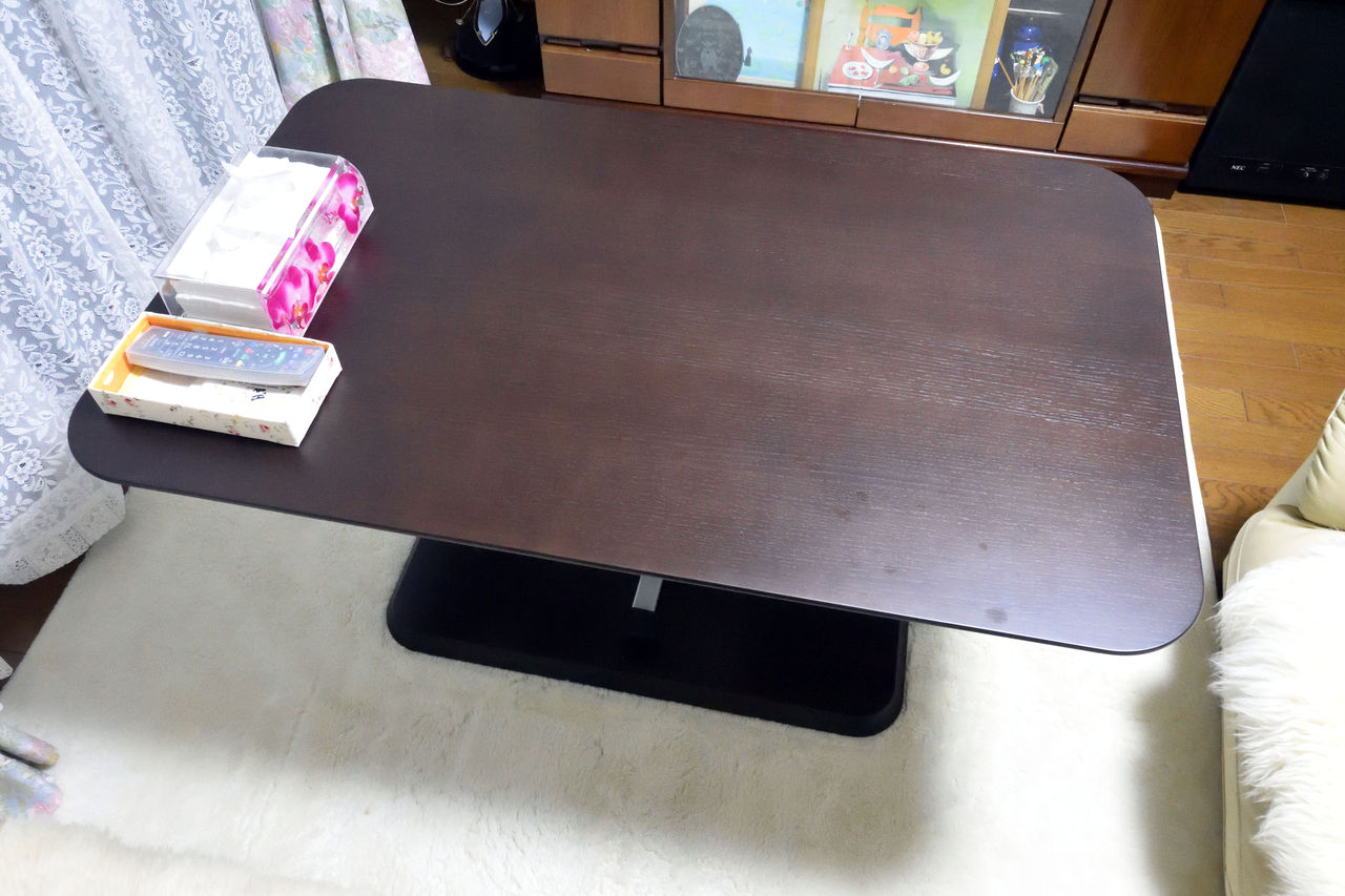 ニトリの昇降式食卓テーブル(コラボ120DT DBR)が届く! : なお ニトリの昇降式食卓テーブル(コラボ120DT DBR)が届く! : なお