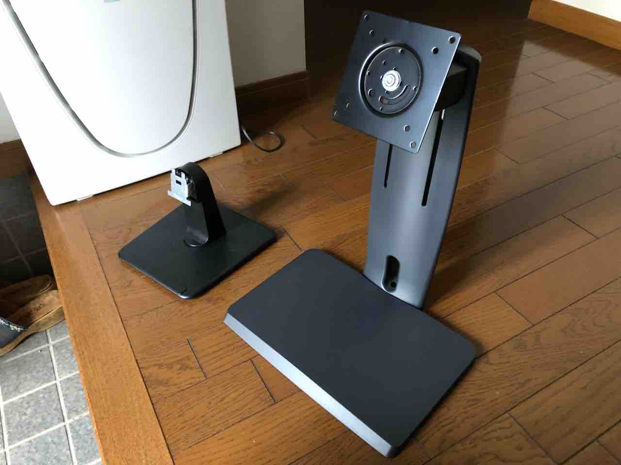 Amazonベーシック Lcd モニター 高さ調節スタンド 届く なおさんの 徒然日記