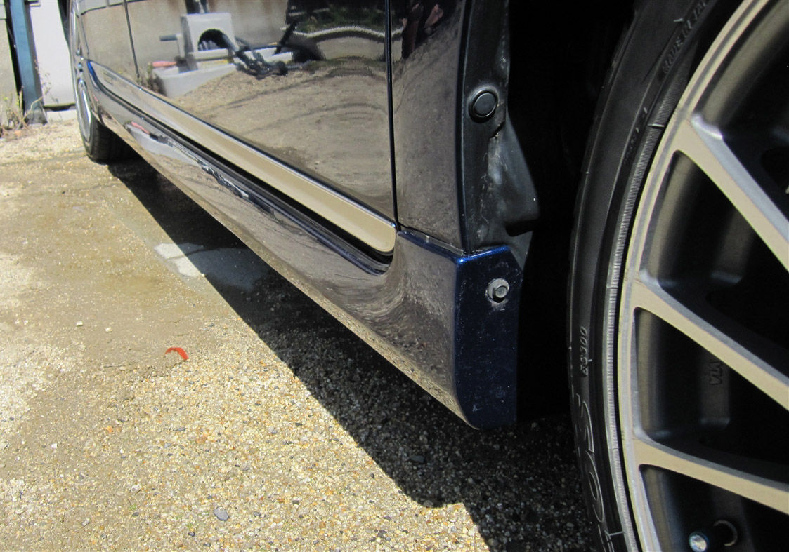 トムス プリウス Zvw30 リアアンダースポイラー が なおさんの 徒然日記