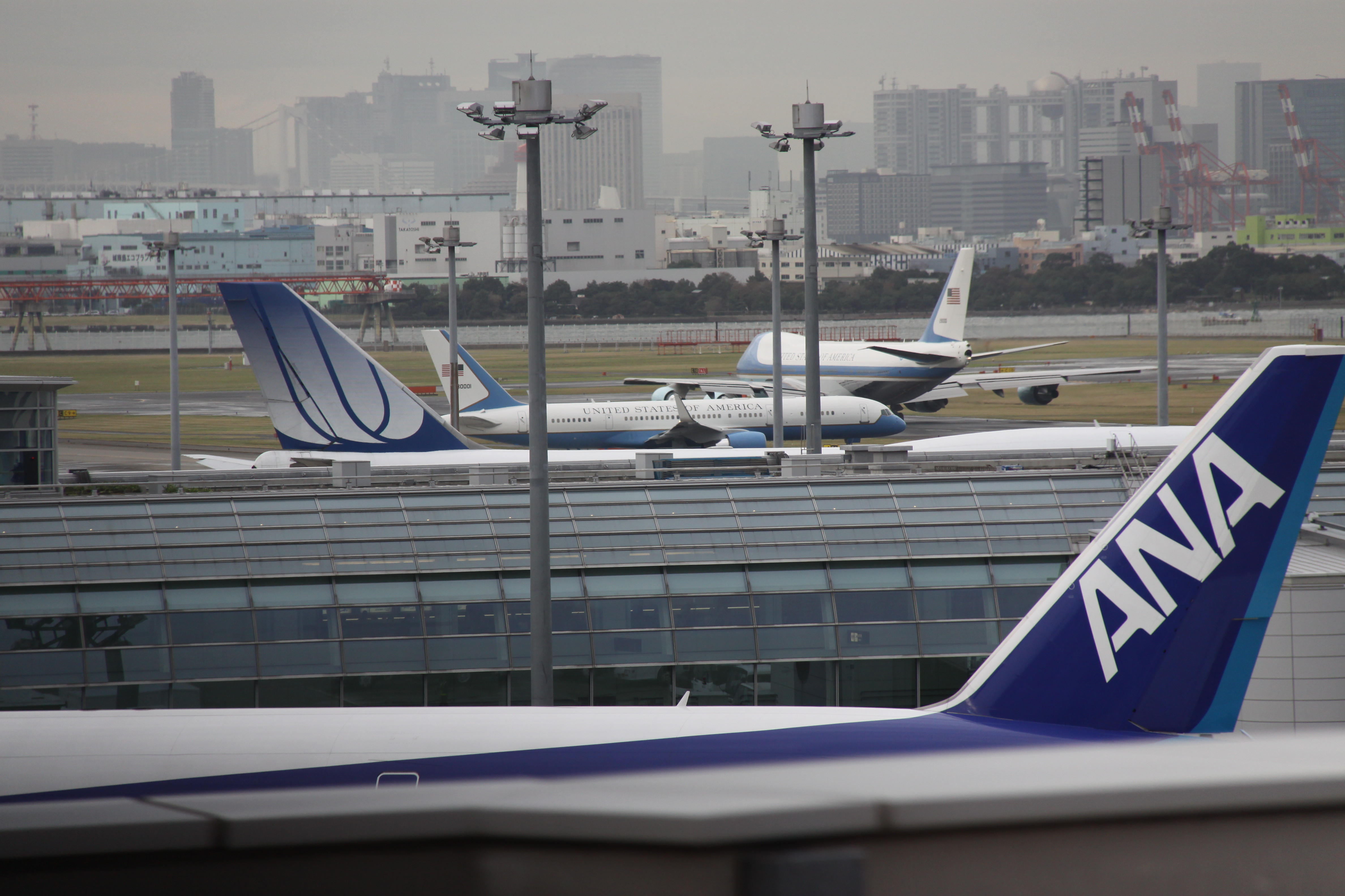 Air Force One Cv 25a 92 9000 Naox の ａｉｒ ｗａｌｋ