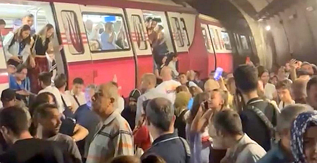 Metro derails on Istanbul’s K
