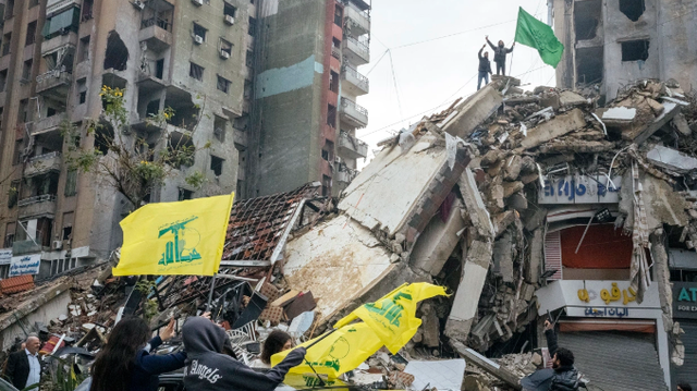 Lebanon Cease-Fire Brings Middle