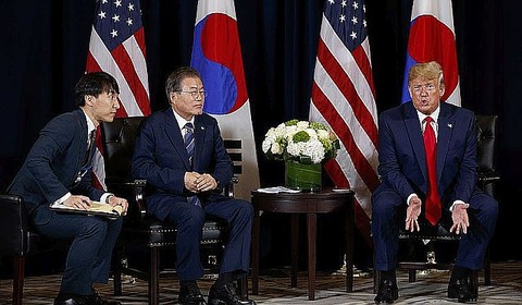 Trump_41003.jpg-7e9e2_c0-229-5472-3419_s885x516