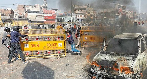 7220493_0 0 3265 1767_1000x0_80_0_1_6f7