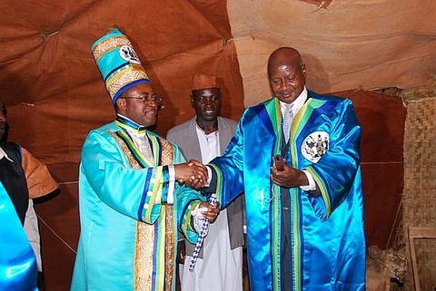 Museveni-Mumbere-coronation