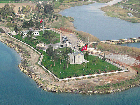 The-Tomb-of-Suleiman-Shah-inside-Syria