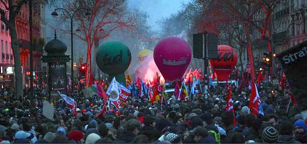 FireShot Webpage Screenshot #528 - '反年金改革デ