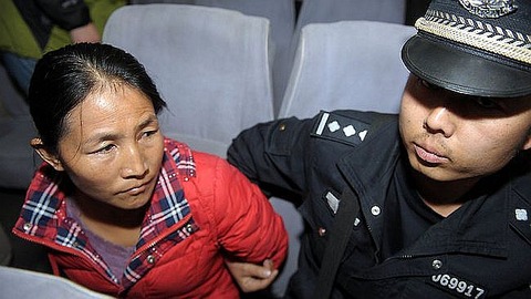 253255-china-trafficking-children