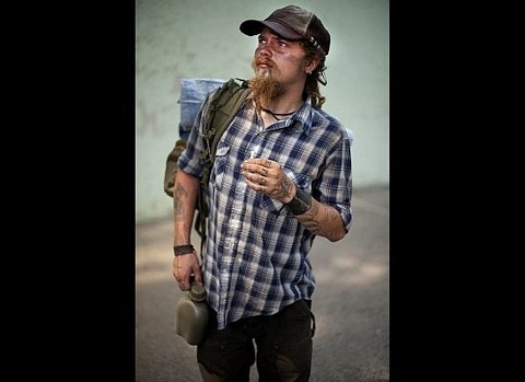 slide_32382_305086_large