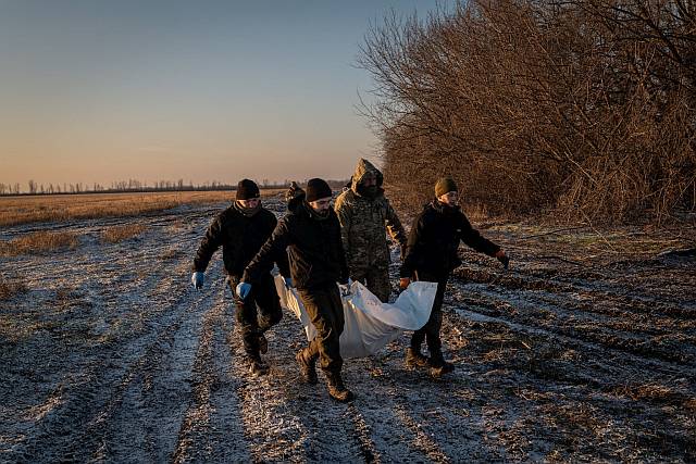 13russia-leaks1-fcqz-superJumbo