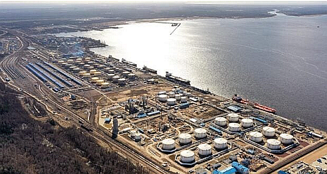 Bloomberg- Oil flows halt