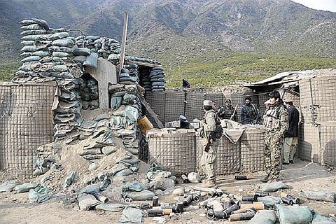 afghan-taliban-attack-checkpost