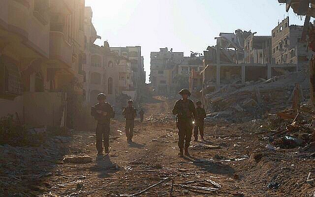 4682S__18_copy-640x400