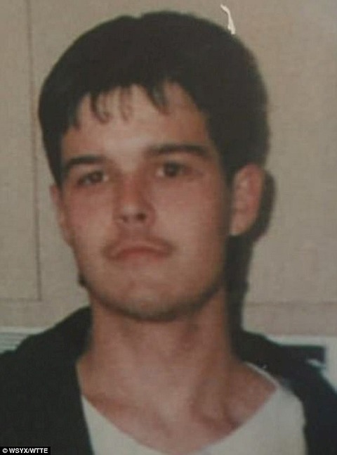 45DEEC9D00000578-5034129-image-m-9_1509461921875