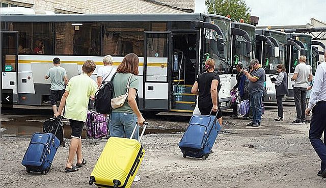 FireShot Webpage Screenshot #1525 - 'ウクライナ越