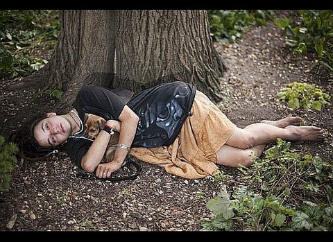 slide_32382_305083_large