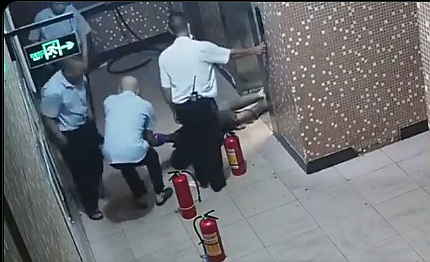 FireShot Capture 105 - Xユーザーの中国動画さん_ 「htt