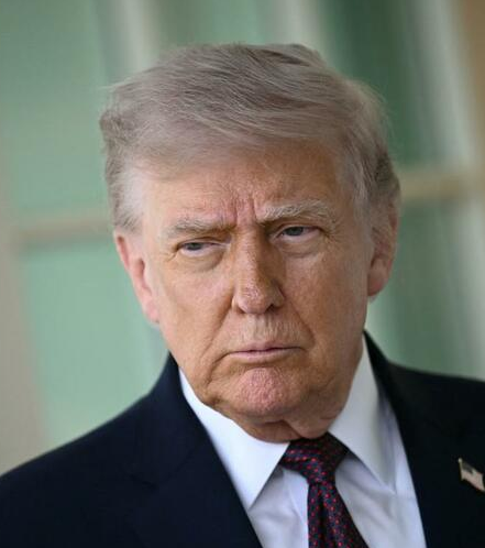 拿捕船に中国からイランへの「贈り物」 トランプ