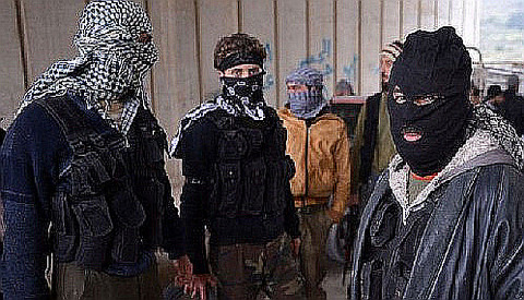 com - Local Syrians revolt against ISIL militants in Aleppo town