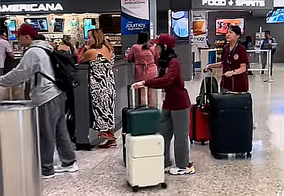 FireShot Capture 476 - (1) 【激震】カナダが8.8万人のビザを