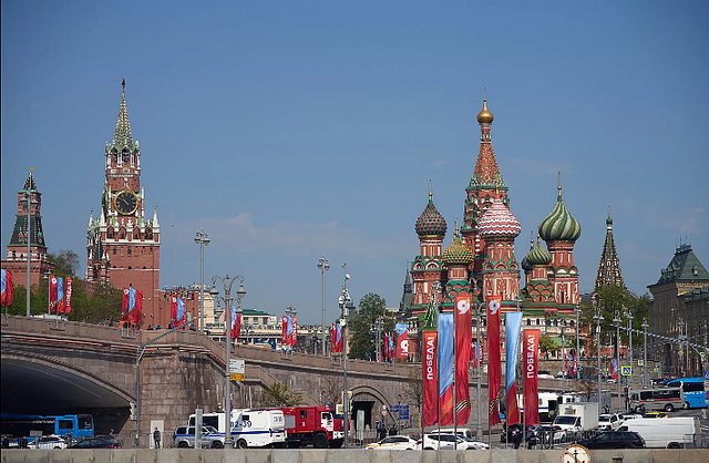 Russians Weary of War, Repression Start to Blam