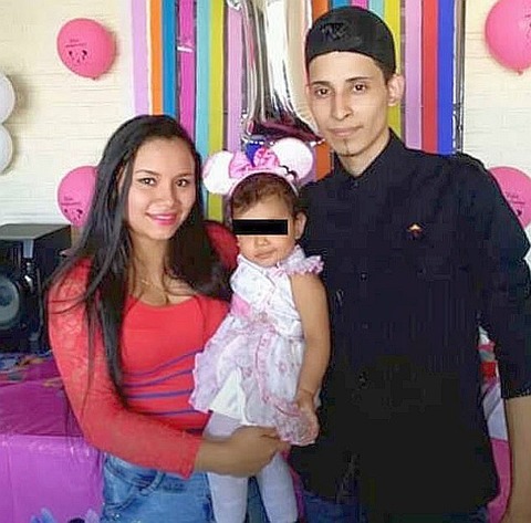 15250158-7180819-_scar_