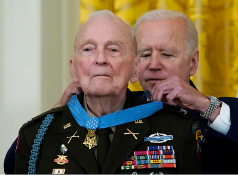 FireShot Webpage Screenshot #445 - 'Korean War Veteran