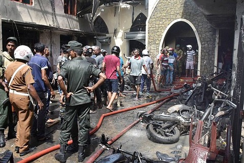 merlin_153789558_4122ff02-f8e7-45aa