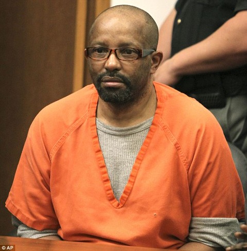 article-0-0D6250DA00000578-667_634x644