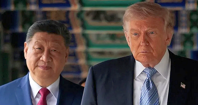 Trump warns Taiwan against declarin