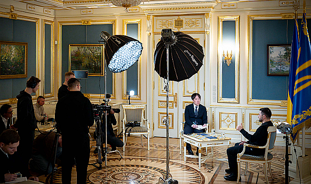 XユーザーのVolodymyr Zelenskyy - Вол