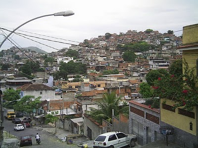 Favela Vila Cruzeiro - vista do Bairro Olaria - Rio de Janeiro