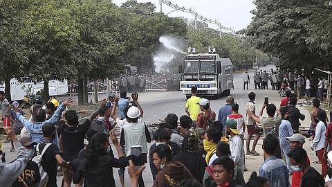 01-mandalay-myanmar-protests-210220-super-169