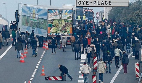 10032015migrantscalais