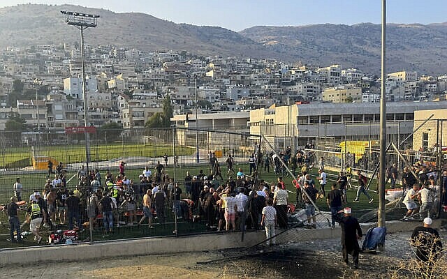 AP24209723596049-1-640x400