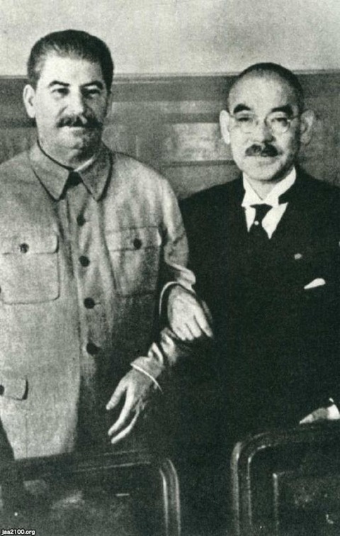 img_5676bcfeeb45a6-thumb-autox808-47036