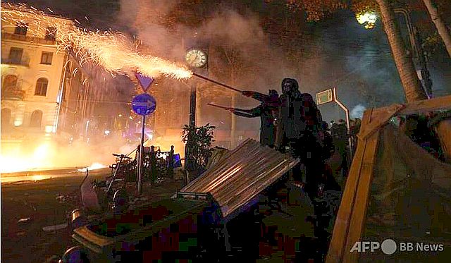 FireShot Webpage Screenshot #1765 - 'ジョージアでデ