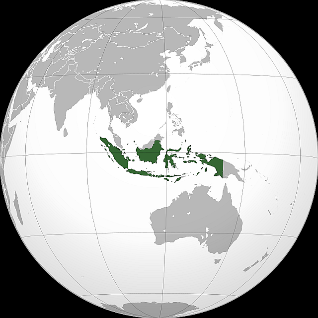 Indonesia_(orthographic_projection).svg