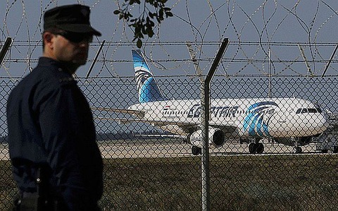 Cyprus-plane_3602120b