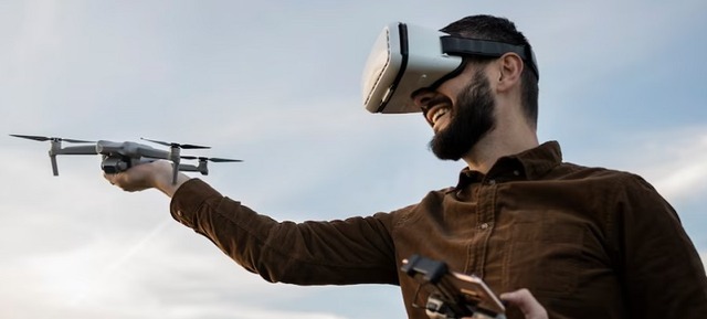 drone-man-vr-glasses