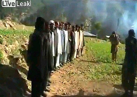 article-2016032-0D0F6B7500000578-865_468x332