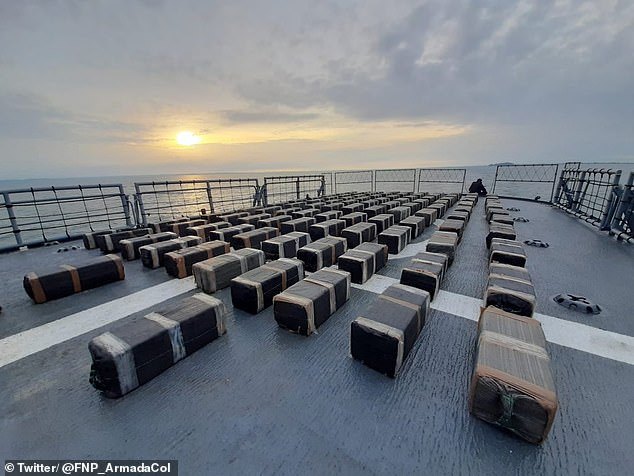 70914551-12077315-image-a-11_1683905766092