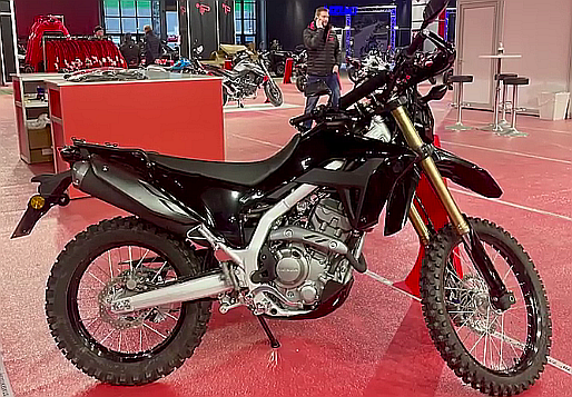 フィンランド軍は日本の名車ヤマハWR250Rの後継にホ