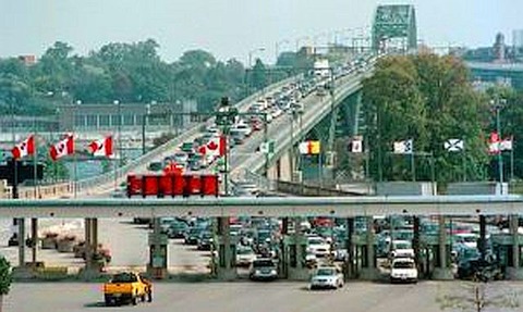 peace-bridge-border-crossing-300x179