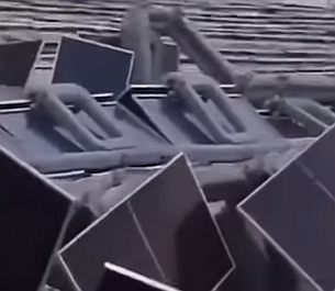 FireShot Capture 175 - Moments Filmed Seconds Bef