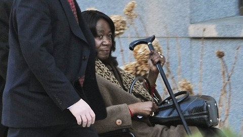 268662-110828-obamas-aunt