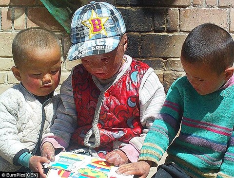 article-2132591-12AF553E000005DC-708_634x483