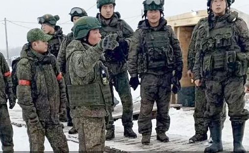 FireShot Webpage Screenshot #1898 - 'クルスク司令部壊滅！露軍ク